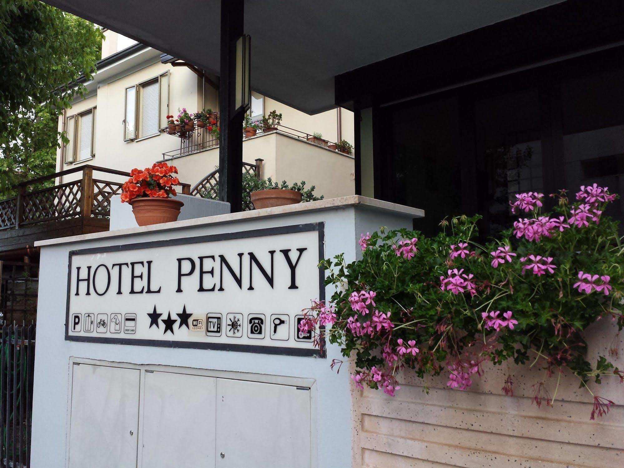 Hotel Penny リミニ エクステリア 写真