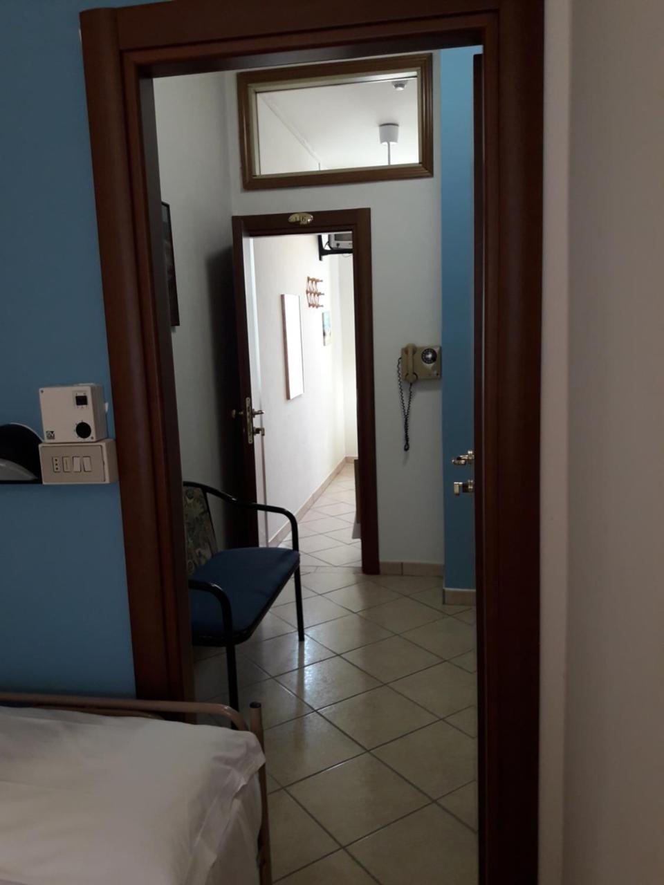 Hotel Penny リミニ エクステリア 写真